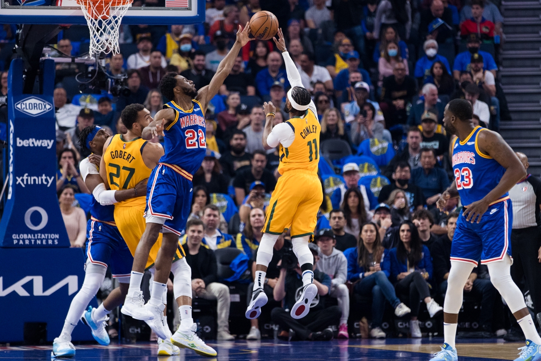 Klay Thompson sparks Warriors to rally past T'wolves