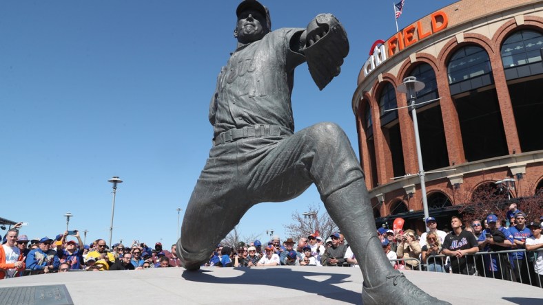 The Tom Seaver statue outside Citi Field prior to the start of game between the Mets and Diamondbacks April 15, 2022.

Mets Home Opener