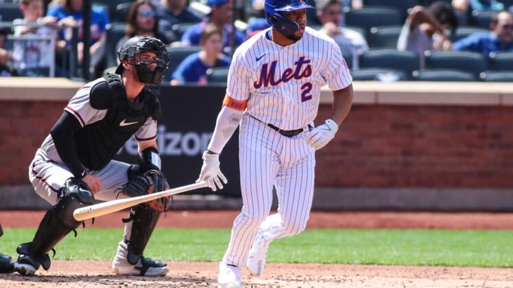 Apr 16, 2022; New York City, New York, USA;  New York Mets first baseman Dominic Smith (2) at Citi Field. Mandatory Credit: Wendell Cruz-USA TODAY Sports