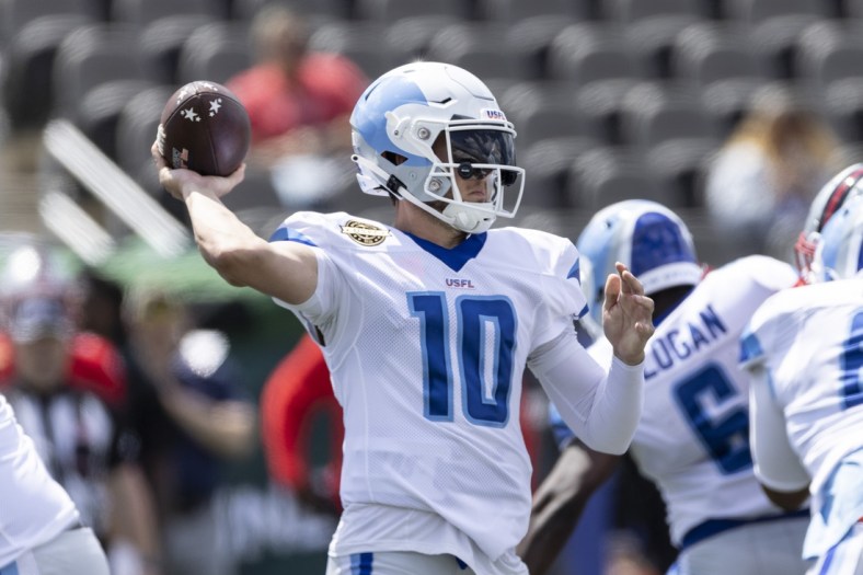 Apr 24, 2022; Birmingham, AL, USA; New Orleans Breakers quarterback Kyle Sloter (10) throws against the Tampa Bay Bandits during the first half at Protective Stadium. Mandatory Credit: Vasha Hunt-USA TODAY Sports