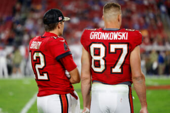 NFL insider expects Rob Gronkowski to re-sign with Tampa Bay Buccaneers