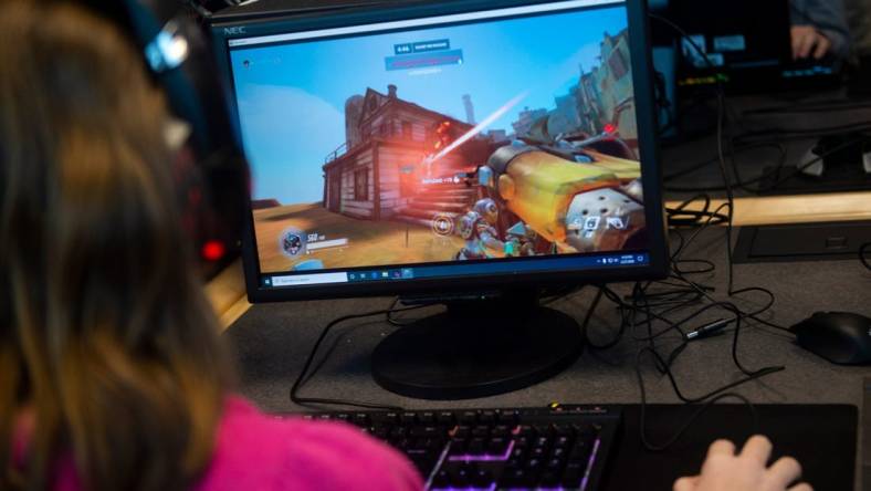 Spring Grove High School esports player Cali Schmidt plays as Roadhog in Overwatch during a practice on Thursday, February, 27, 2020.