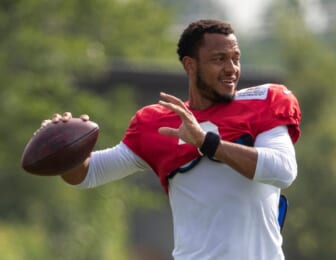 Indianapolis Colts quarterback Brett Hundley (3) throws during the day's Colts camp practice at Grand Park in Westfield on Wednesday, Aug. 18, 2021.Colts Camp