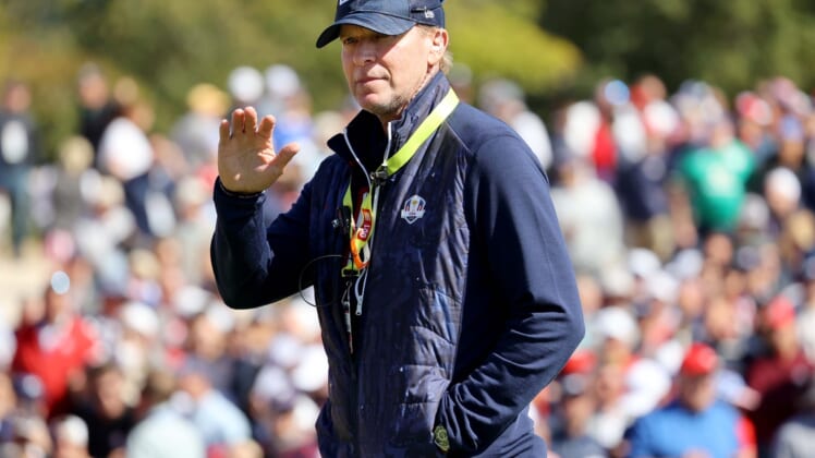 Sep 25, 2021; Haven, WI, USA; U.S. Ryder Cup team captain Steve Stricker acknowledges fans on the first hole during the 43rd Ryder Cup at Whistling Straits, in Haven, Wis. on Saturday, Sept. 25, 2021. Mandatory Credit: Mike De Sisti-USA TODAY Sports
