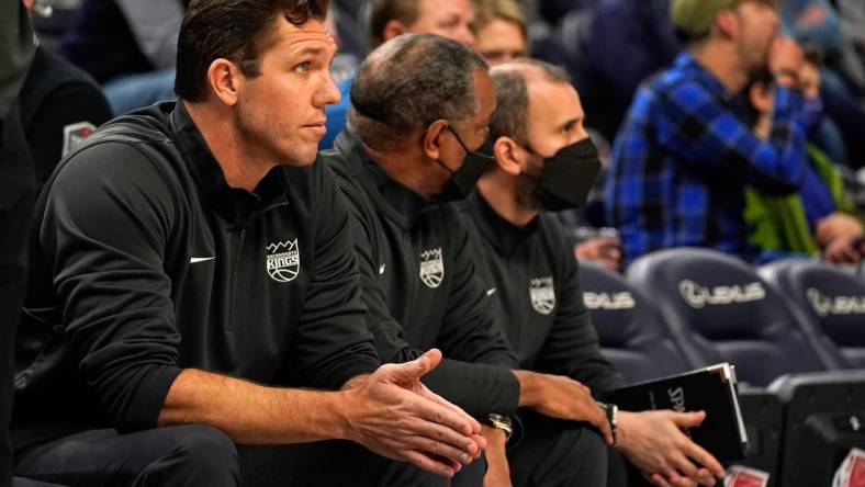 Nov 17, 2021; Minneapolis, Minnesota, USA;  Sacramento Kings head coach Luke Walton looks on against the Minnesota Timberwolves at Target Center. Mandatory Credit: Nick Wosika-USA TODAY Sports