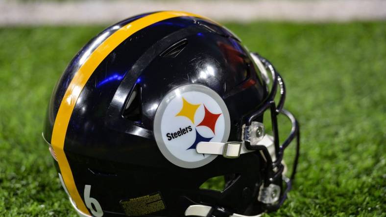 Dec 9, 2021; Minneapolis, Minnesota, USA; The Steelers logo on the helmet before the game between the Minnesota Vikings and the Pittsburgh Steelers at U.S. Bank Stadium. Mandatory Credit: Jeffrey Becker-USA TODAY Sports