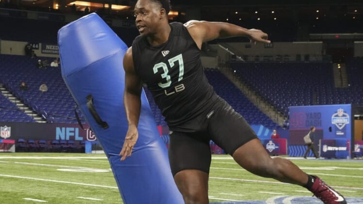 Mar 5, 2022; Indianapolis, IN, USA; Arkansas linebacker Tre Williams (LB37) goes through drills during the 2022 NFL Scouting Combine at Lucas Oil Stadium. Mandatory Credit: Kirby Lee-USA TODAY Sports