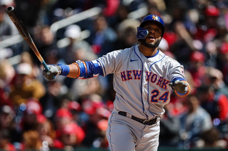 Apr 10, 2022; Washington, District of Columbia, USA; New York Mets second baseman Robinson Cano (24) reacts against the Washington Nationals at Nationals Park. Mandatory Credit: Scott Taetsch-USA TODAY Sports