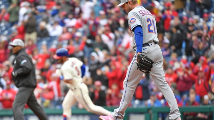 May 8, 2022; Philadelphia, Pennsylvania, USA; New York Mets starting pitcher Max Scherzer (21) reacts after allowing home run to Philadelphia Phillies right fielder Bryce Harper (3) during the first inning at Citizens Bank Park. Mandatory Credit: Eric Hartline-USA TODAY Sports