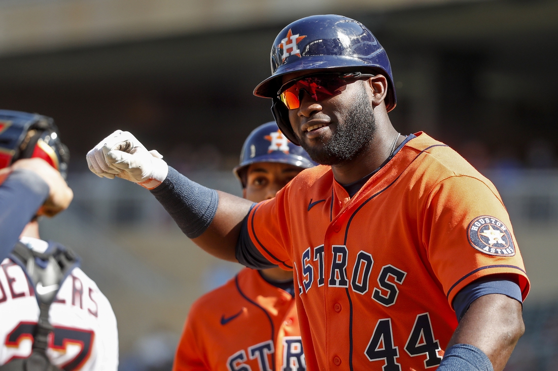 Astros clip Twins 6-4 behind 2 HRs from Yordan Alvarez, Other