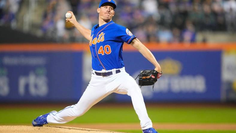 May 14, 2022; New York City, New York, USA;  New York Mets pitcher Chris Bassitt (40) delivers a pitch against the Seattle Mariners during the first inning at Citi Field. Mandatory Credit: Gregory Fisher-USA TODAY Sports