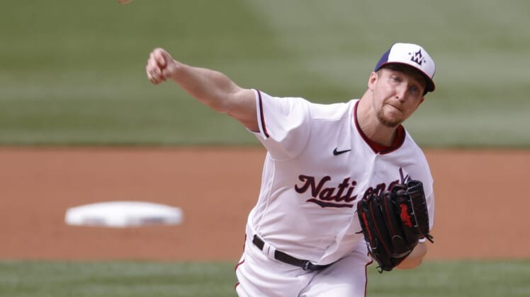 May 25, 2022; Washington, District of Columbia, USA; Washington Nationals starting pitcher Erick Fedde (32) pitches against the Los Angeles Dodgers during the first inning at Nationals Park. Mandatory Credit: Geoff Burke-USA TODAY Sports