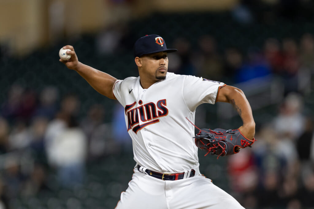 Watch Minnesota Twins Pitcher Jhoan Durans Throws 1033 Mph Fastball 8322