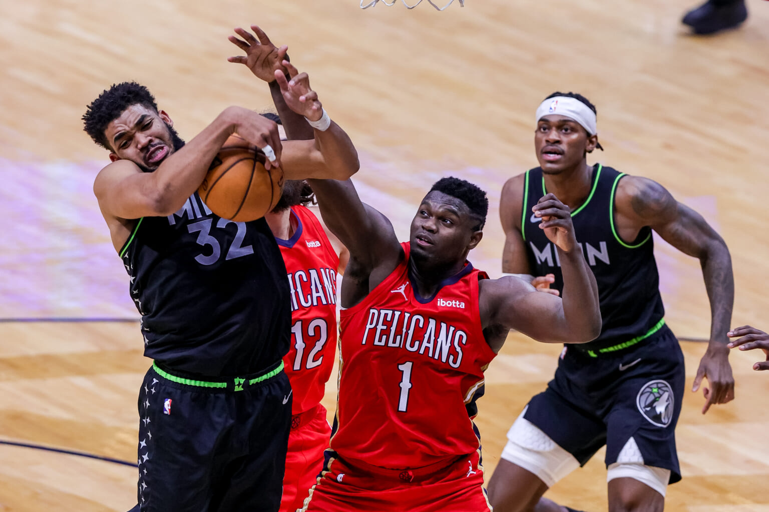 3 Ideal Zion Williamson Trade Scenarios From New Orleans Pelicans