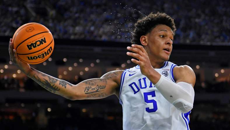 NCAA Basketball: Final Four-Semifinals-North Carolina vs Duke