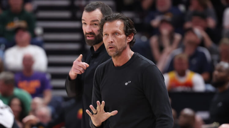 quin snyder to the los angeles lakers?