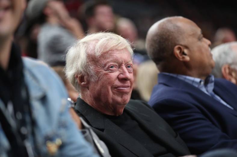 Oct 18, 2018; Portland, OR, USA;  Nike co-founder Phil Knight smiles after Los Angeles Lakers forward LeBron James (23) dunks the ball over Portland Trail Blazers at Moda Center. Mandatory Credit: Jaime Valdez-USA TODAY Sports