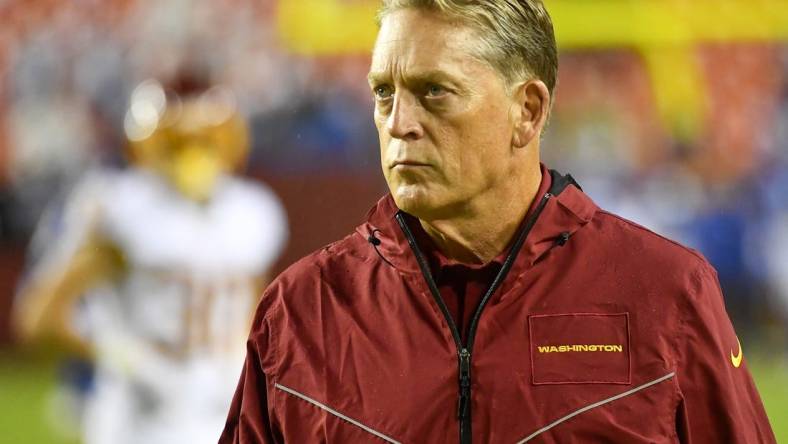 Sep 16, 2021; Landover, Maryland, USA; Washington Football Team defensive coordinator Jack Del Rio looks on before a game against the New York Giants at FedExField.  Mandatory Credit: Brad Mills-USA TODAY Sports