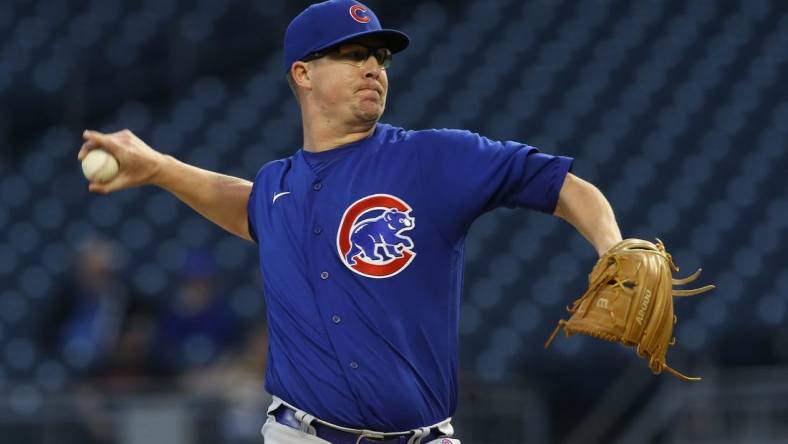 Sep 28, 2021; Pittsburgh, Pennsylvania, USA; Chicago Cubs starting pitcher Alec Mills (30) delivers against the Pittsburgh Pirates during the first inning at PNC Park. Mandatory Credit: Charles LeClaire-USA TODAY Sports