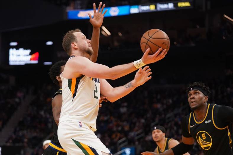 Jan 23, 2022; San Francisco, California, USA; Utah Jazz forward Joe Ingles (2) drives to the hoop against the Golden State Warriors in the fourth quarter at the Chase Center. Mandatory Credit: Cary Edmondson-USA TODAY Sports