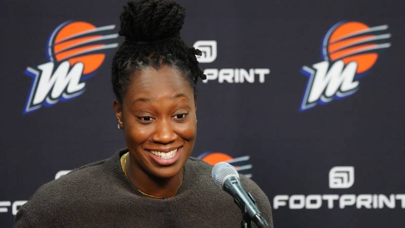 Feb 10, 2022; Phoenix, Arizona, USA; Phoenix Mercury's Tina Charles speaks at an introductory press conference at Footprint Center. Mandatory Credit: Patrick Breen-The Republic