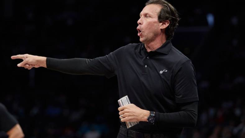 Mar 25, 2022; Charlotte, North Carolina, USA; Utah Jazz head coach Quin Snyder gives instructions during the first quarter against the Charlotte Hornets at Spectrum Center. Mandatory Credit: Brian Westerholt-USA TODAY Sports