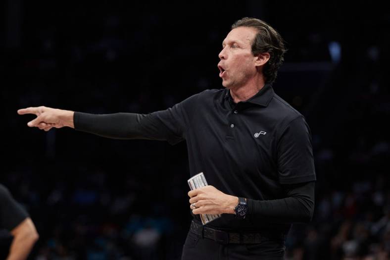 Mar 25, 2022; Charlotte, North Carolina, USA; Utah Jazz head coach Quin Snyder gives instructions during the first quarter against the Charlotte Hornets at Spectrum Center. Mandatory Credit: Brian Westerholt-USA TODAY Sports