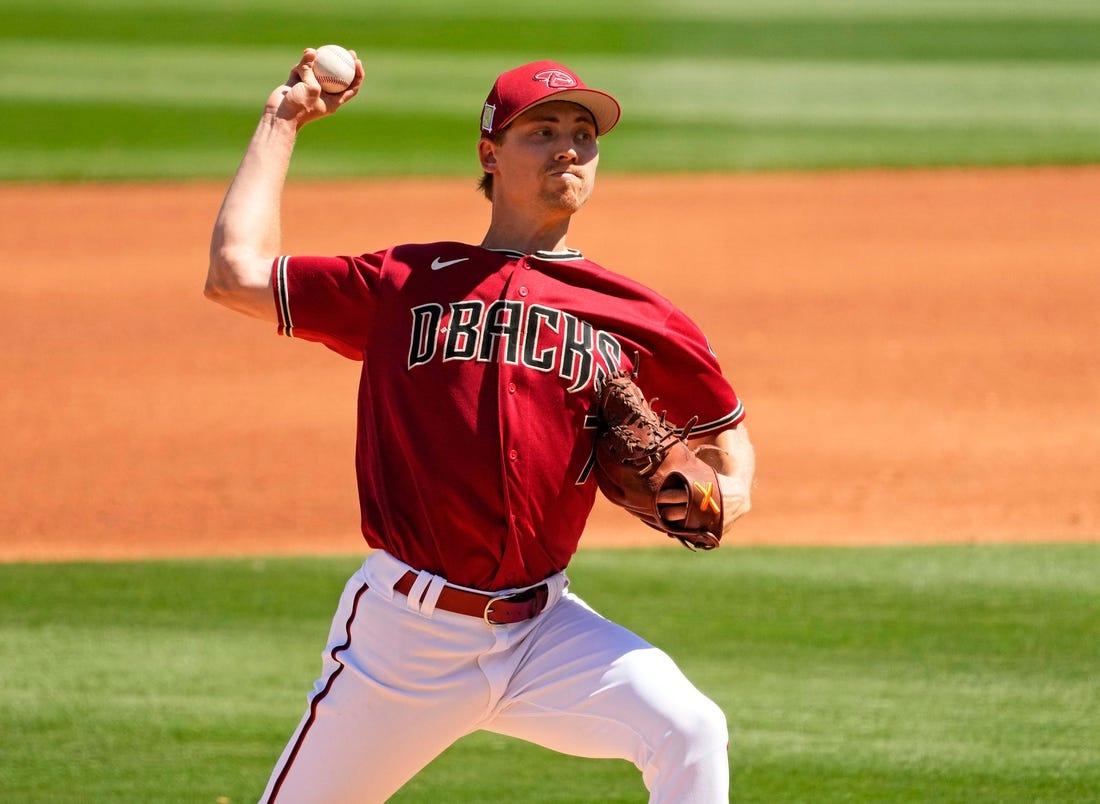 Mar 31, 2022; Scottsdale, Arizona, USA; Arizona Diamondbacks pitcher Luke Weaver warms-up against the San Diego Padres in the second inning during a spring training game at Salt River Fields. Mandatory Credit: Rob Schumacher-Arizona Republic

Mlb San Diego Padres At Arizona Diamondbacks