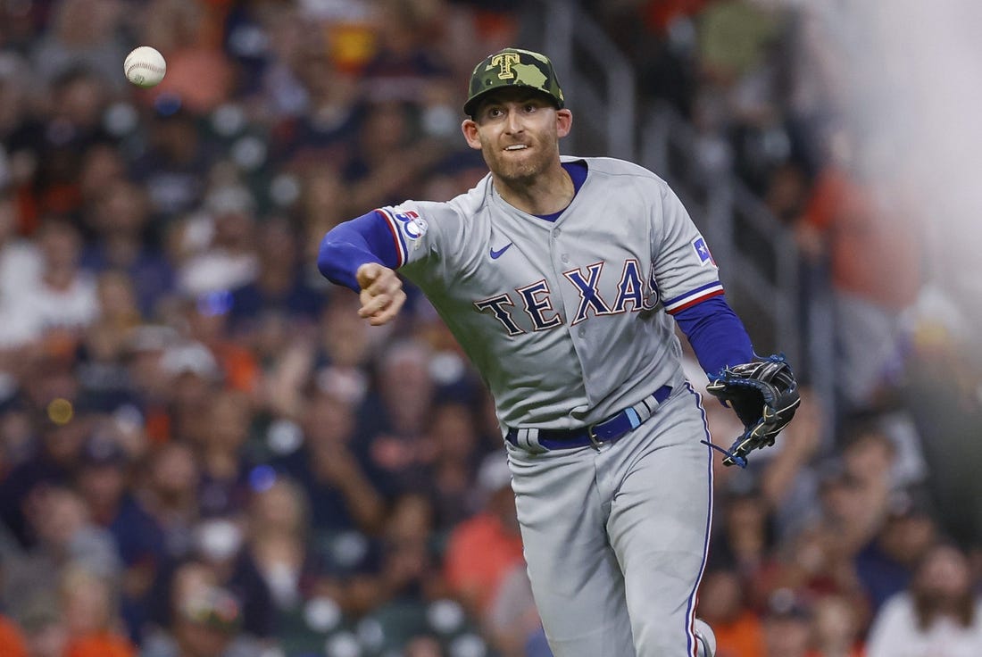 Brad Miller is already doing Brad Miller things for the Rangers