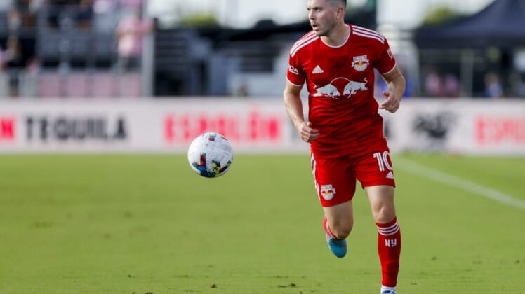 May 22, 2022; Fort Lauderdale, Florida, USA; New York Red Bulls midfielder Lewis Morgan (10) runs with the ball during the first half against Inter Miami CF at DRV PNK Stadium. Mandatory Credit: Sam Navarro-USA TODAY Sports