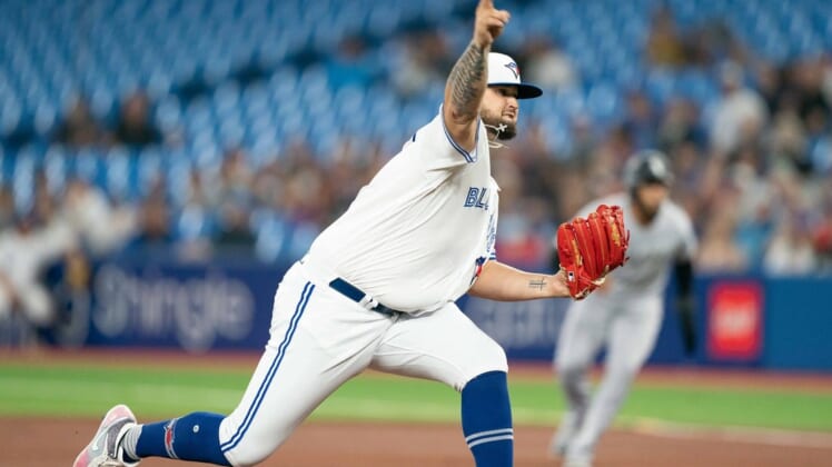 Jun 2, 2022; Toronto, Ontario, CAN; Toronto Blue Jays starting pitcher Alek Manoah (6) throws a pitch against the Chicago White Sox during the first inning at Rogers Centre. Mandatory Credit: Nick Turchiaro-USA TODAY Sports
