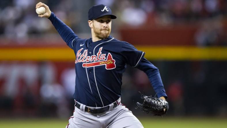 May 31, 2022; Phoenix, Arizona, USA; Atlanta Braves pitcher Collin McHugh against the Arizona Diamondbacks at Chase Field. Mandatory Credit: Mark J. Rebilas-USA TODAY Sports