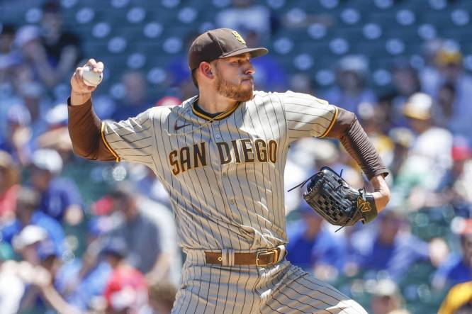 Padres activate RHP Mike Clevinger from IL