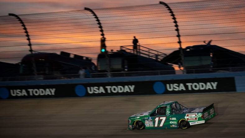 NASCAR Camping World Truck Series driver Ryan Preece (17) makes his way out of turn number four as he holds the leads during the Rackley Roofing 200 NASCAR Truck Series Race at Nashville Superspeedway Friday, June 24, 2022, in Lebanon, Tenn.

Nas Rackley Truck Race 019