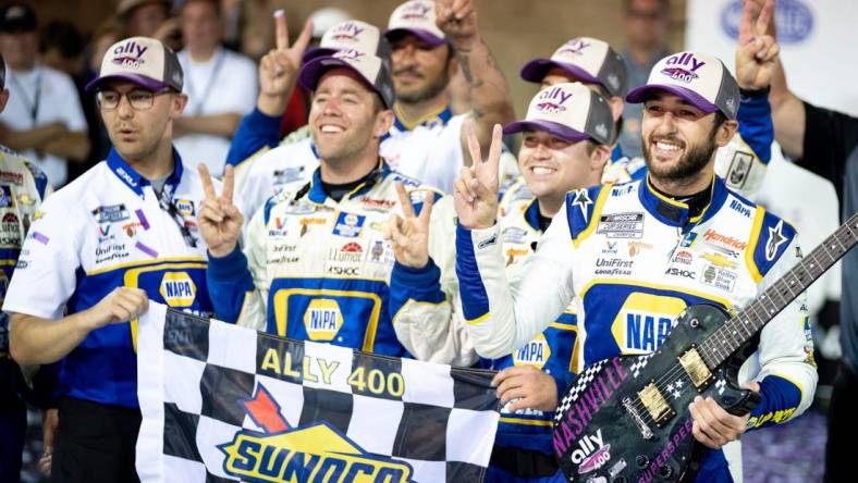 NASCAR Cup Series driver Chase Elliott (9) celebrates winning the Ally 400 at the Nashville Superspeedway in Lebanon, Tenn., Sunday, June 26, 2022.

Nascar 062622 An 046