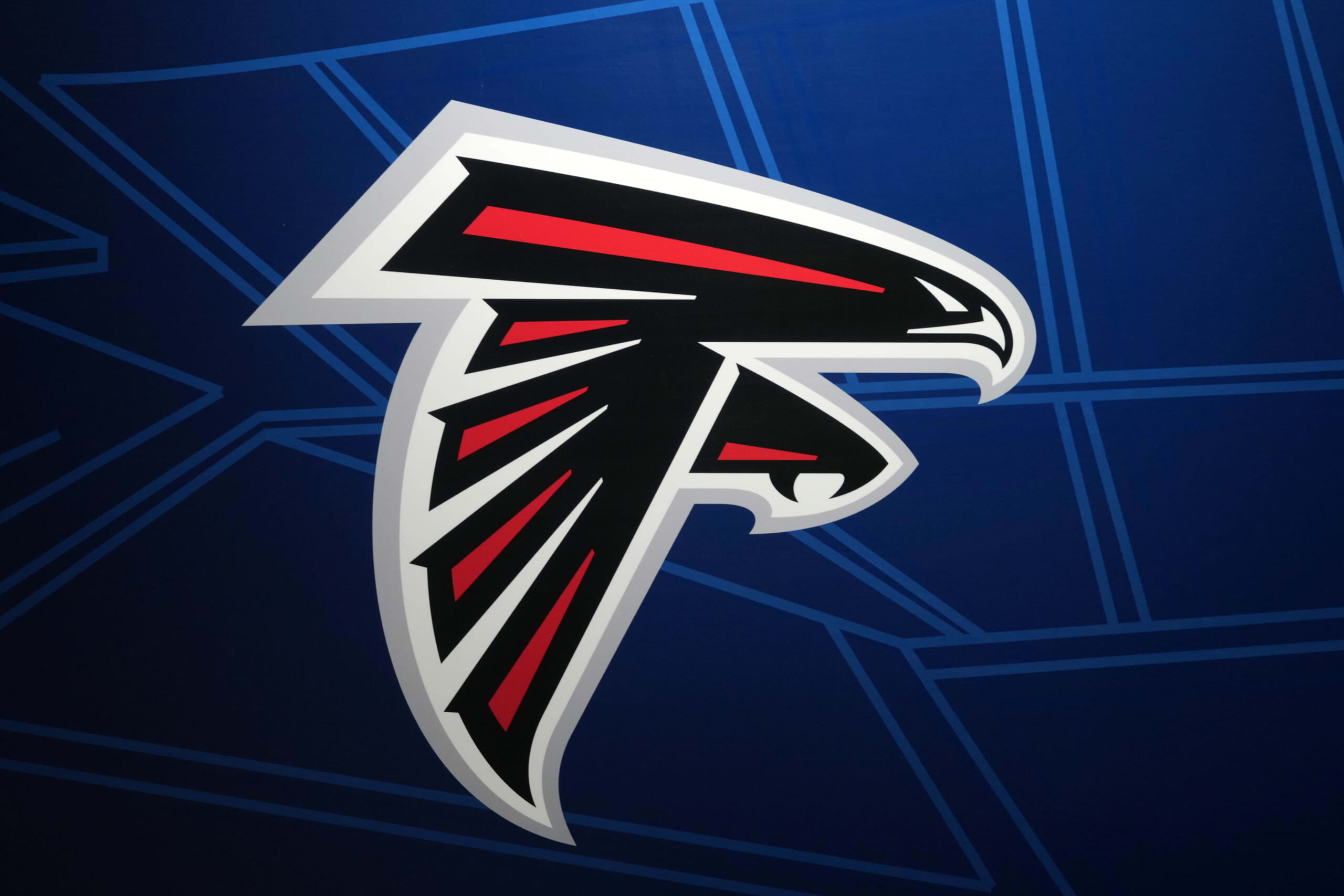 Falcons] The Atlanta Falcons will re-introduce red helmets to be paired  with the team's 1966 throwback uniforms in 2022. The Falcons will debut the red  helmets in a matchup of two throwback