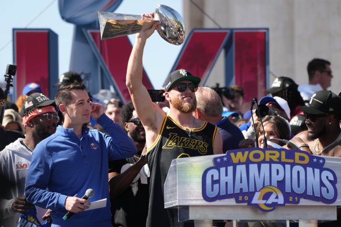 David Payne Purdum on X: A @BetMGM bettor used a $500 free bet on a  three-team parlay with the Rams winning the Super Bowl, the Warriors  winning the NBA title and the