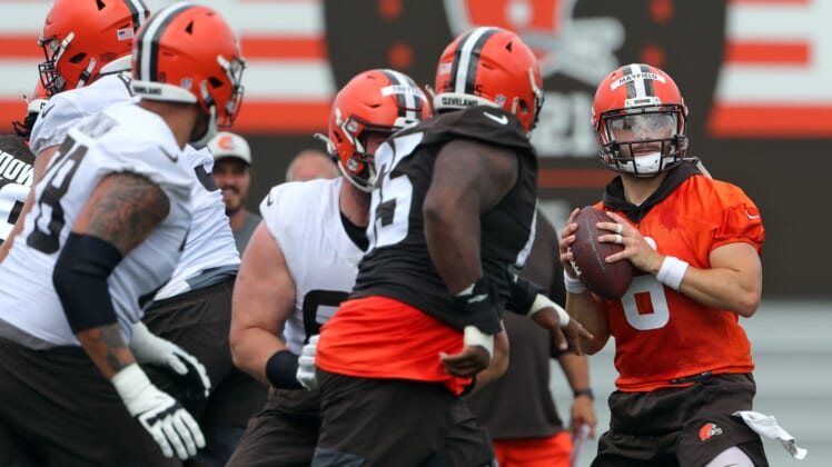 cleveland browns training camp: baker mayfield