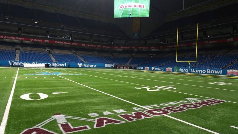 Dec 29, 2021; San Antonio, Texas, USA; A general overall view of the Alamodome logo before the 2021 Alamo Bowl between the Oregon Ducks and the Oklahoma Sooners. Mandatory Credit: Kirby Lee-USA TODAY Sports