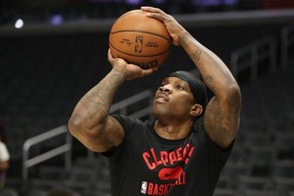 Feb 3, 2022; Los Angeles, California, USA; Los Angeles Clippers guard Eric Bledsoe (12) warms up before the game against the Los Angeles Lakers at Crypto.com Arena. Mandatory Credit: Kiyoshi Mio-USA TODAY Sports