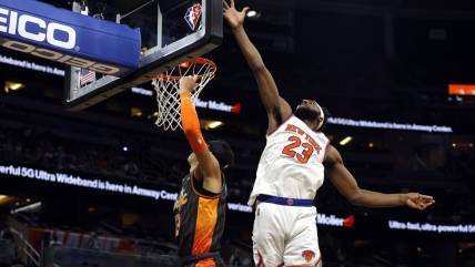 Knicks, Mitchell Robinson agree to $60M deal