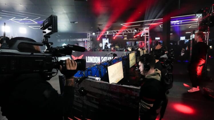 Livestreamed on the main stage, the LA Thieves play the London Royal Ravens during the Call of Duty League Pro-Am Classic esports tournament at Belong Gaming Arena in Columbus on May 6, 2022.Call Of Duty Esports Tournament