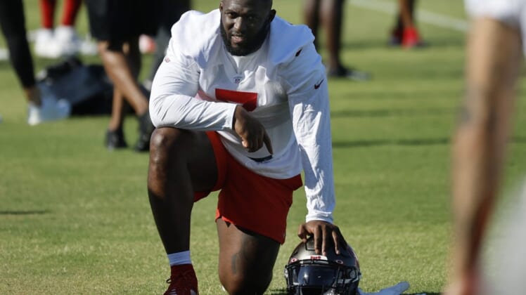 Jun 7, 2022; Tampa, Florida, USA;  Tampa Bay Buccaneers running back Leonard Fournette (7) works outs at AdventHealth Training Center. Mandatory Credit: Kim Klement-USA TODAY Sports