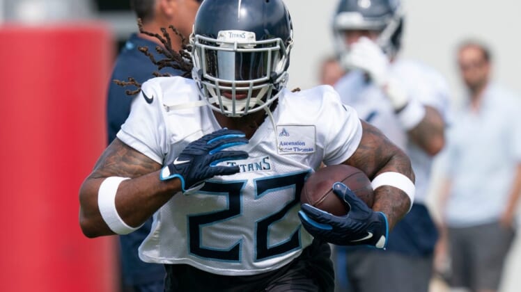 Tennessee Titans running back Derrick Henry (22) races up the field during practice at Saint Thomas Sports Park Tuesday, June 14, 2022, in Nashville, Tenn.Nas Titans Mini Camp 032