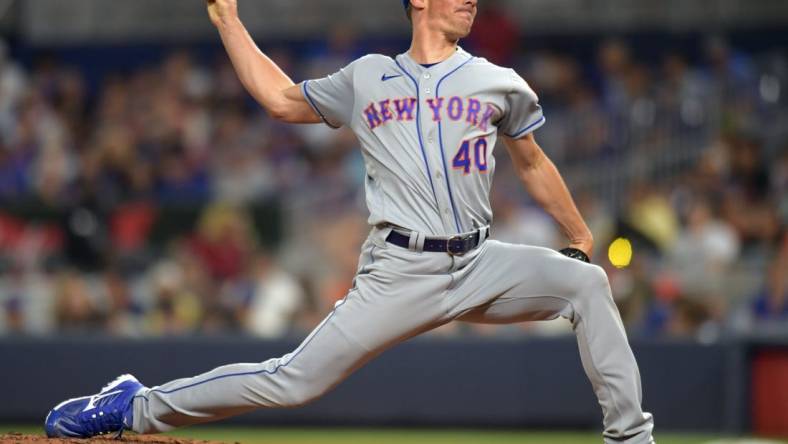 Jun 25, 2022; Miami, Florida, USA; New York Mets starting pitcher Chris Bassitt (40) throws a pitch in the second inning against the Miami Marlins at loanDepot Park. Mandatory Credit: Jim Rassol-USA TODAY Sports