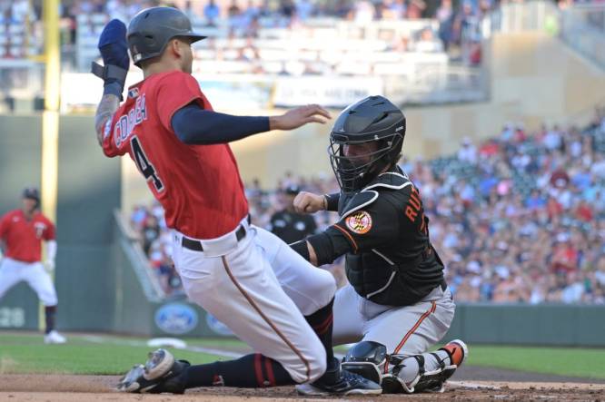 Minnesota Twins Carlos Correa Blasts 4-Run Walk-Off