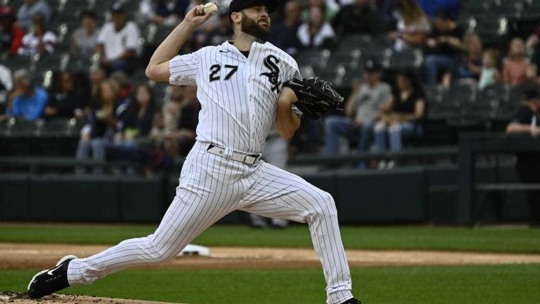 Jul 8, 2022; Chicago, Illinois, USA;  Chicago White Sox starting pitcher Lucas Giolito (27) delivers against the Detroit Tigers during the first inning at Guaranteed Rate Field. Mandatory Credit: Matt Marton-USA TODAY Sports