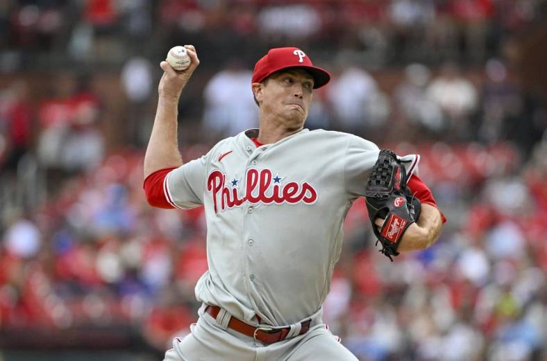 Jul 9, 2022; St. Louis, Missouri, USA;  Philadelphia Phillies starting pitcher Kyle Gibson (44) pitches against the St. Louis Cardinals during the first inning at Busch Stadium. Mandatory Credit: Jeff Curry-USA TODAY Sports