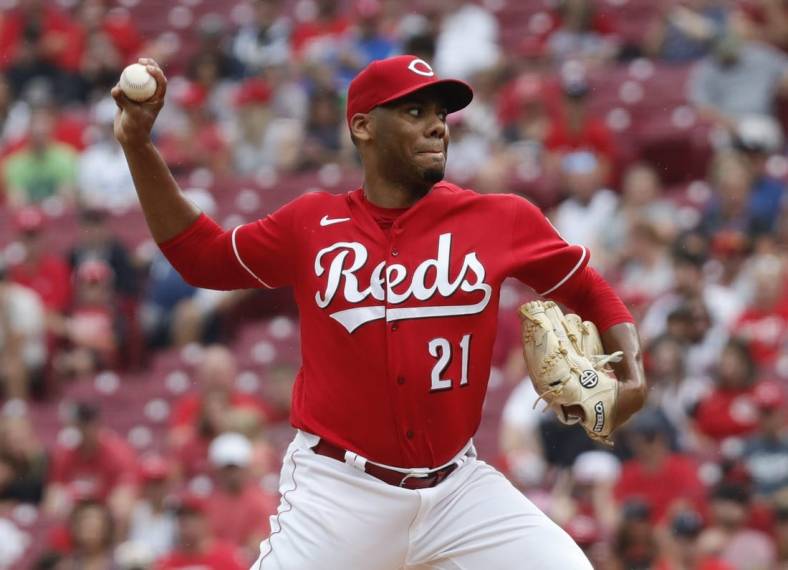 Jul 9, 2022; Cincinnati, Ohio, USA; Cincinnati Reds starting pitcher Hunter Greene (21) throws a pitch against the Tampa Bay Rays during the first inning at Great American Ball Park. Mandatory Credit: David Kohl-USA TODAY Sports