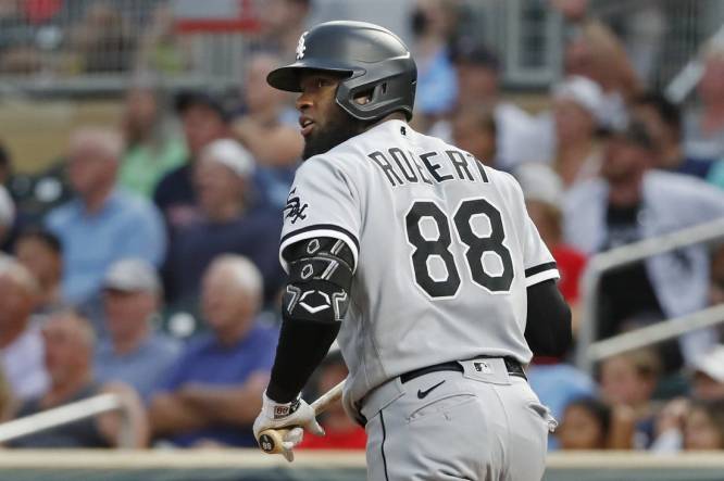 Luis Robert injury: White Sox outfielder pulls out of All-Star Game after  hurting calf during Home Run Derby 